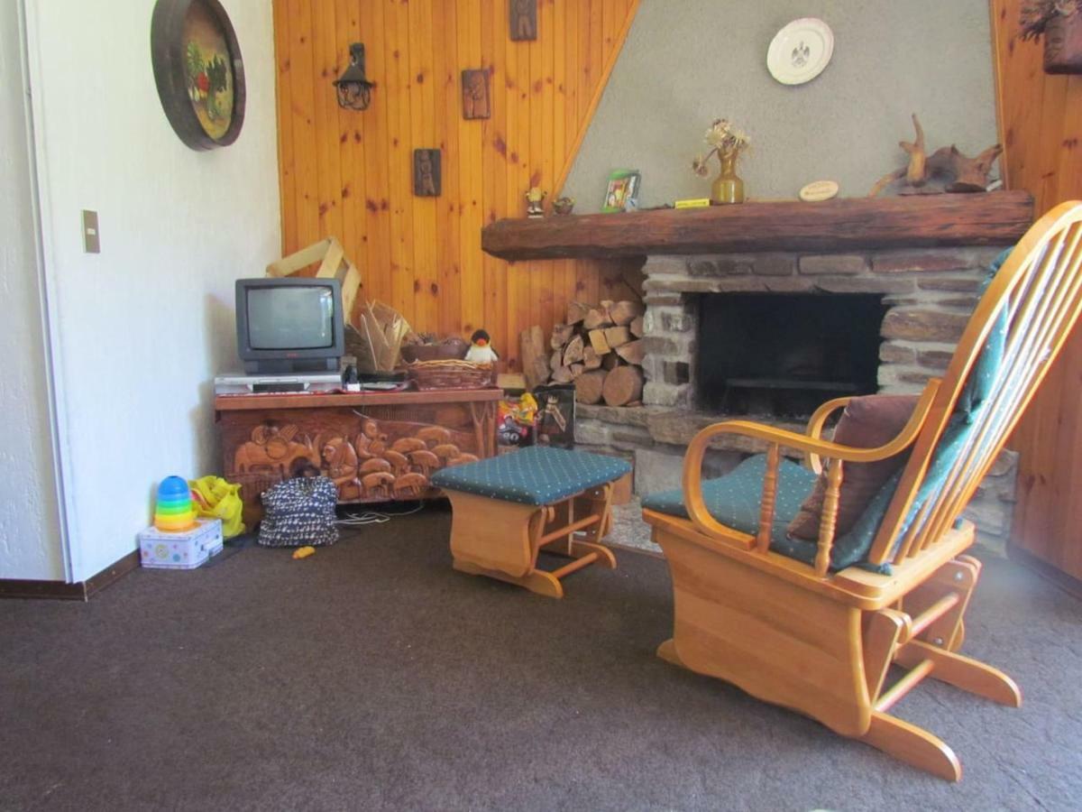 Grande Casa Di Famiglia Lejlighed Temù Eksteriør billede