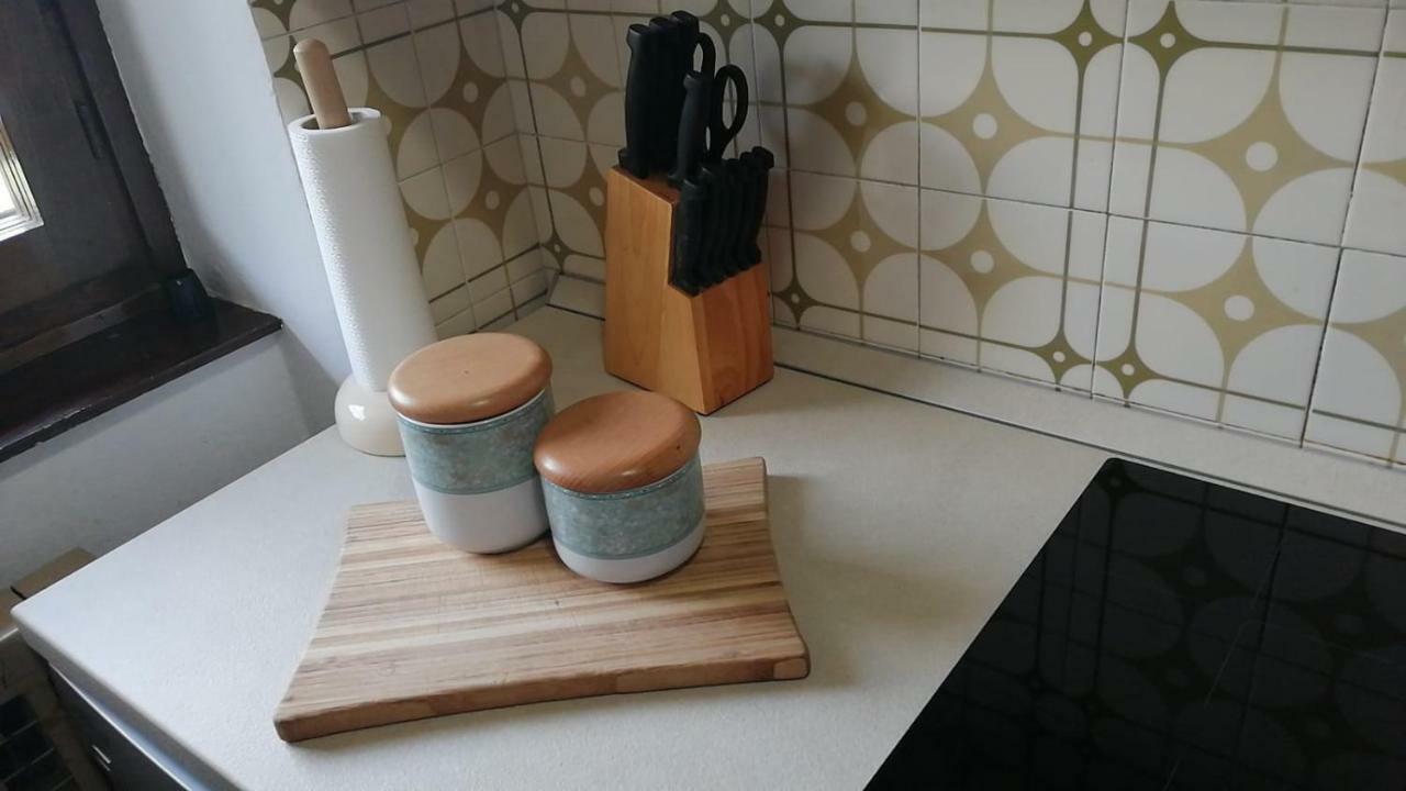 Grande Casa Di Famiglia Lejlighed Temù Eksteriør billede